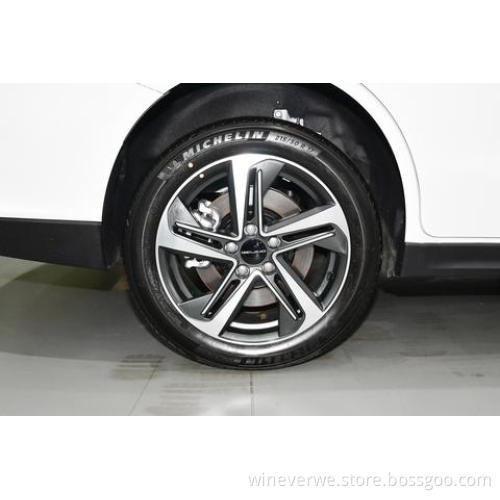 Hot Selling 2023 Luxury Beijing Eu5 160kW 451km 475km Sedan Electric Cars New Energy Car